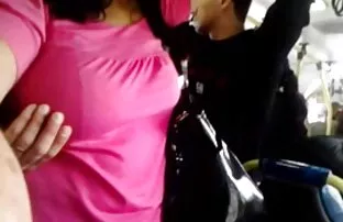 Fille chinoise clignote ses seins quand son mari film porno site est absent