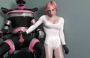 Hotwife en bas et talons meilleur site porno amateur prend bbc dans le cul