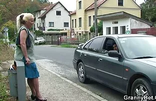 Une indienne chaude video porno gratuit en ligne se fait déchirer par un black (Leah Jay)