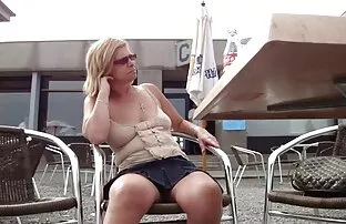 De vraies lesbiennes se baisent avec un video x gratuit en français gode.