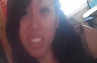 Cock Sucking Shantee se met au travail film prono sexe